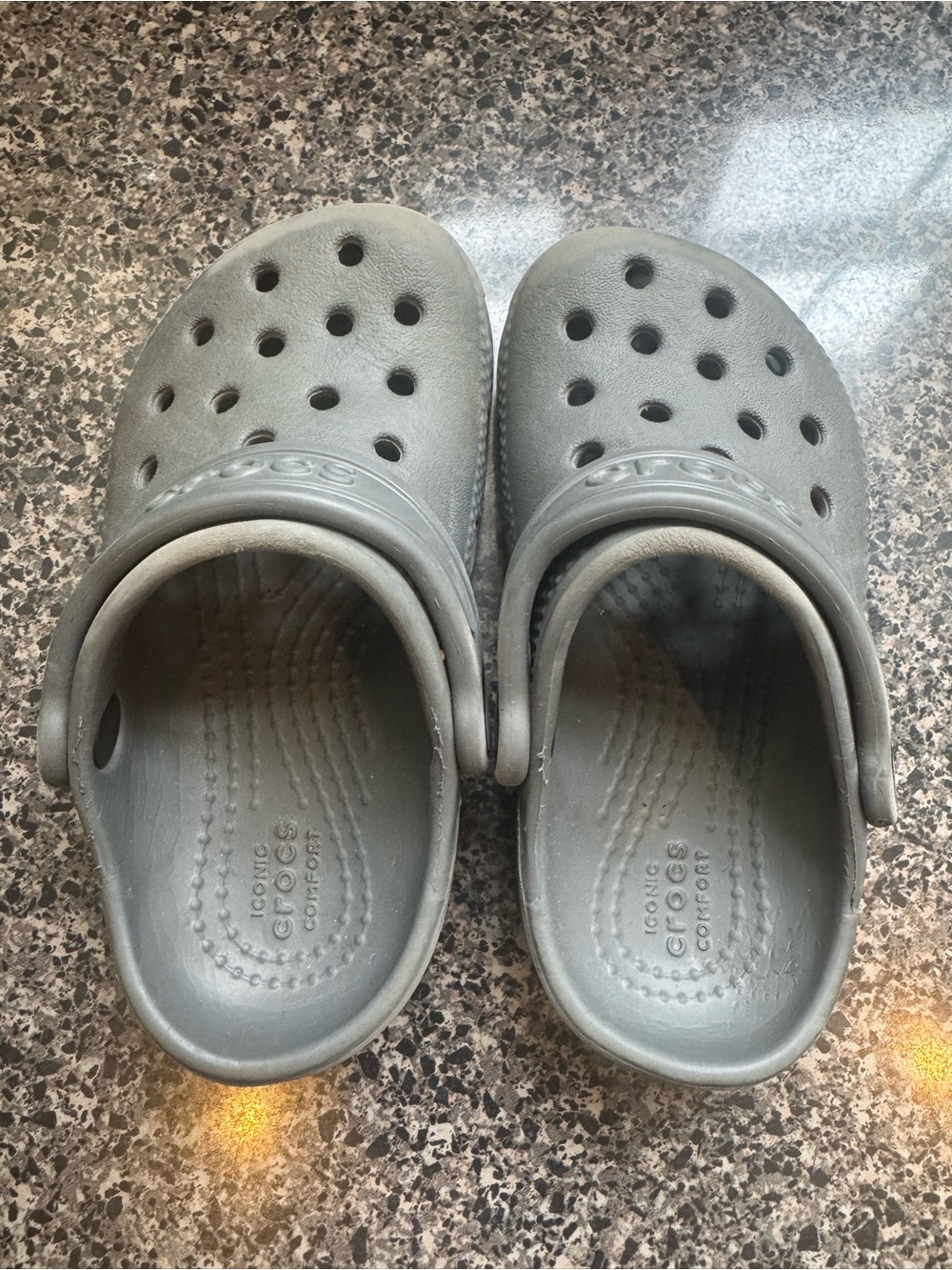 Toddler crocs
